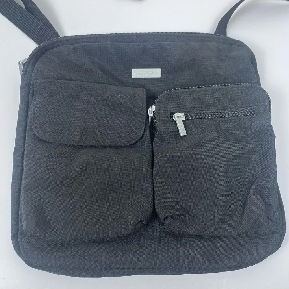 Baggallini 100% Nylon Black Adjustable Strap Cross Body Bag; Casual, Travel - Picture 2 of 11